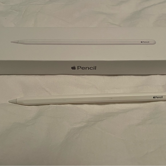 Generation 4 iPad Air (64GB) and Apple Pencil
